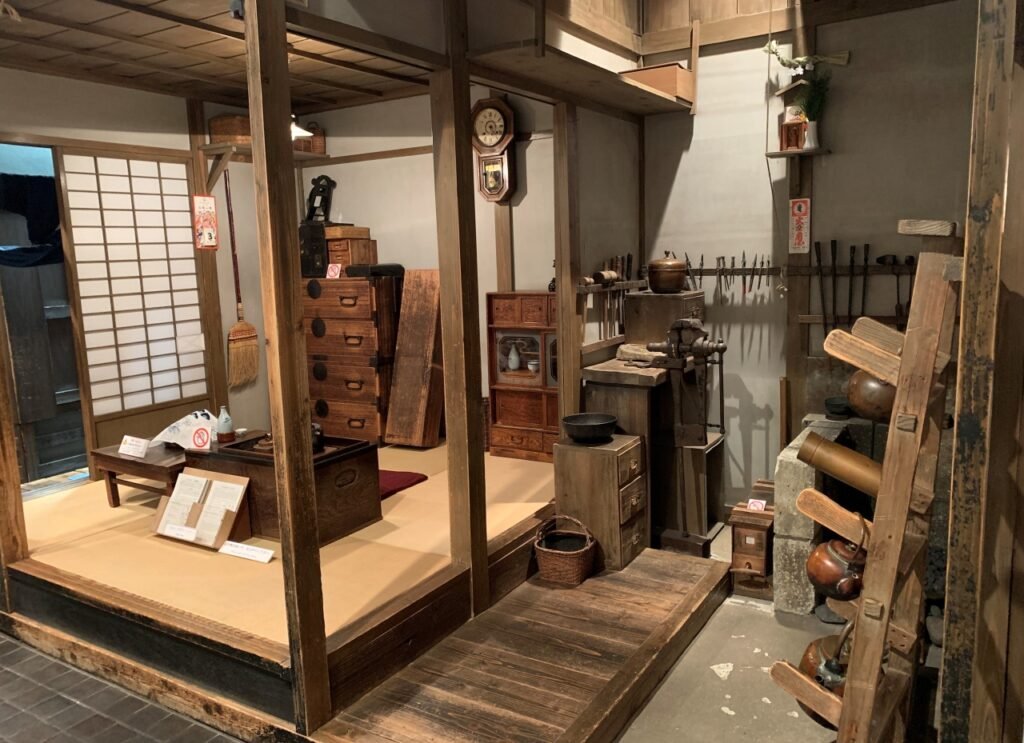 🏛️ 시타마치 풍속 자료관 (시타마치 후조쿠 시료칸) 이미지 3